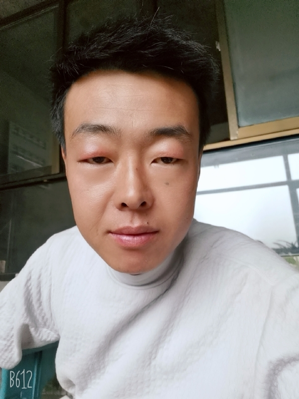 缺爱80后的第一张照片--甘肃残疾人相亲网