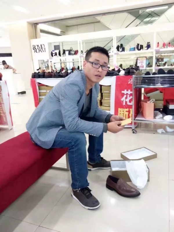 借我你的手的第一张照片--甘肃残疾人相亲网